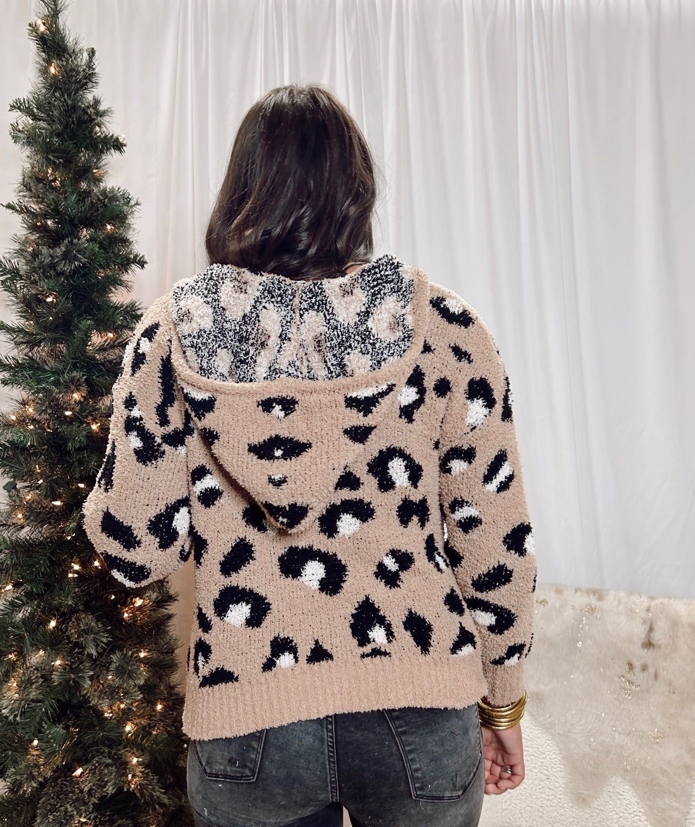 Fuzzy Hooded Leopard Pullover